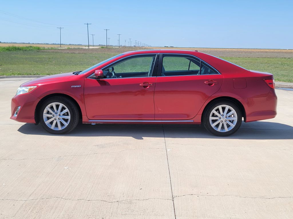 2014 Toyota Camry Image 6