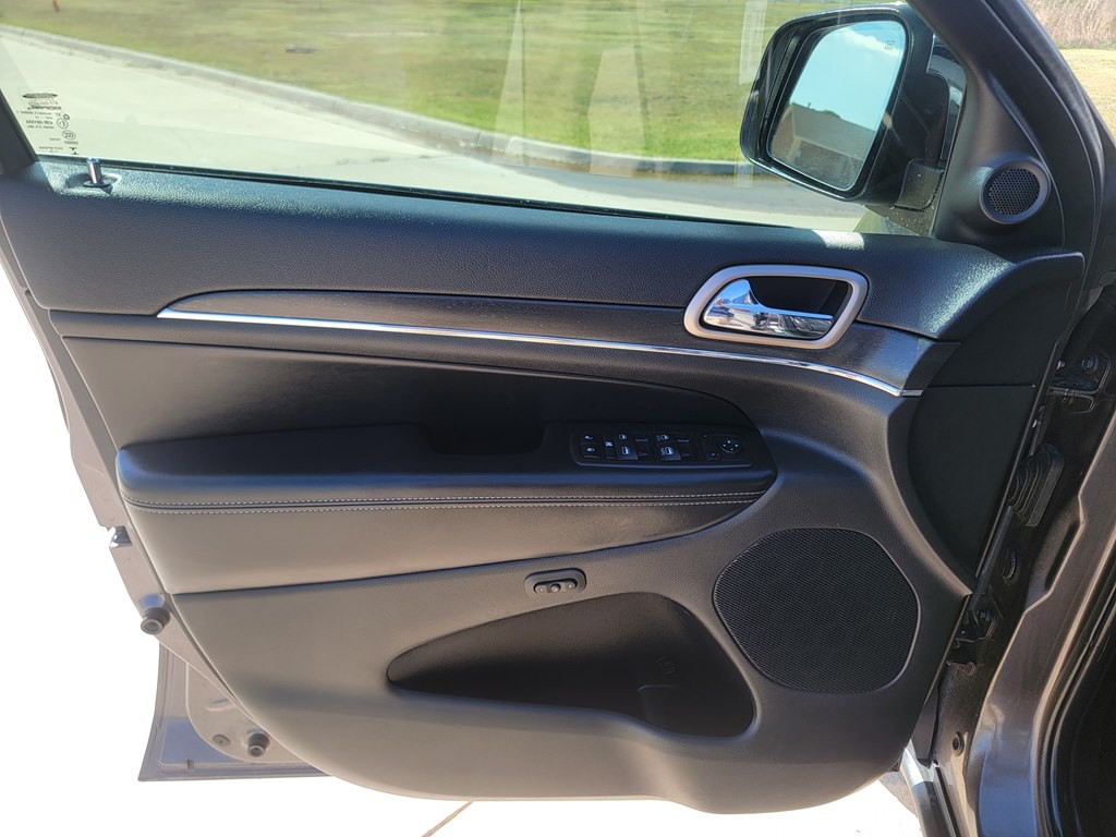 2015 Jeep Grand Cherokee Image 8