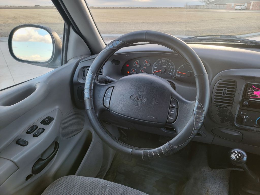 1998 Ford F-150 Image 15