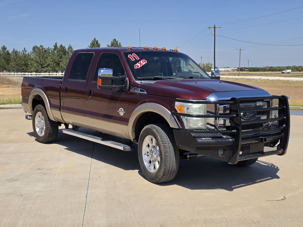 2011 Ford F-250 Image 2
