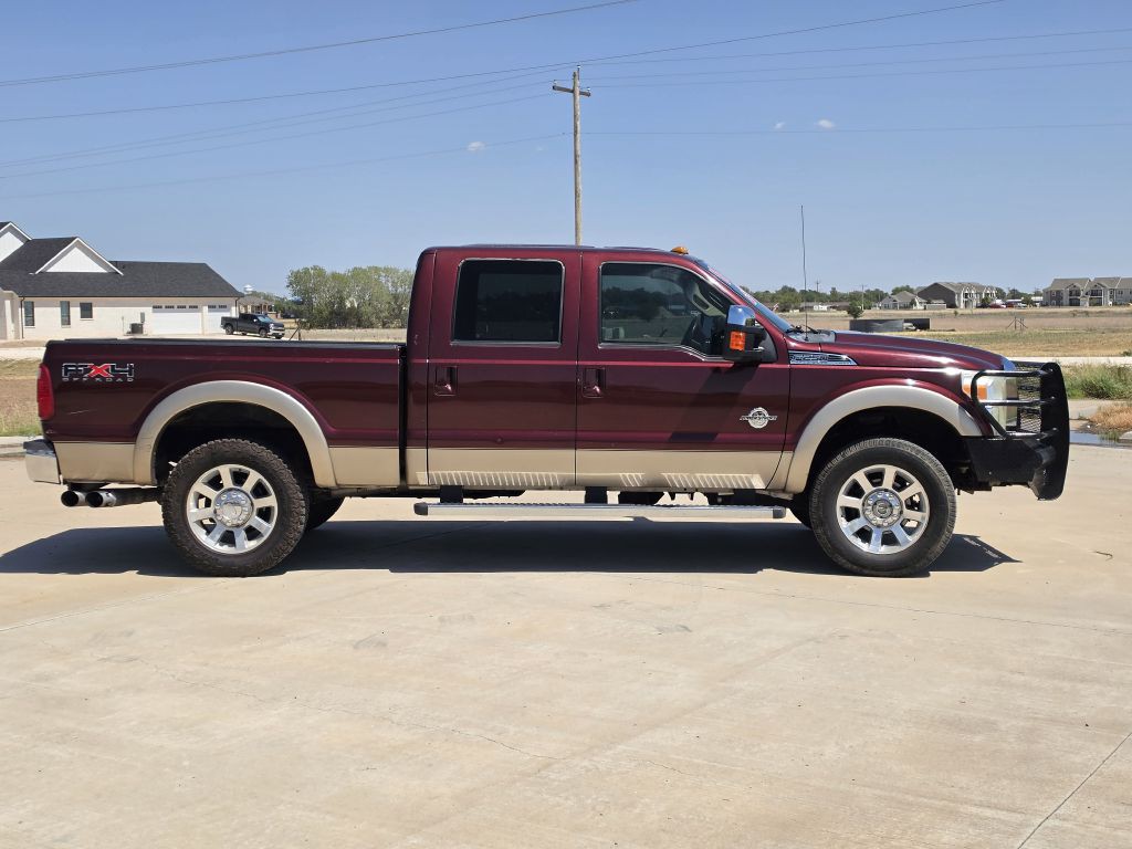 2011 Ford F-250 Image 3