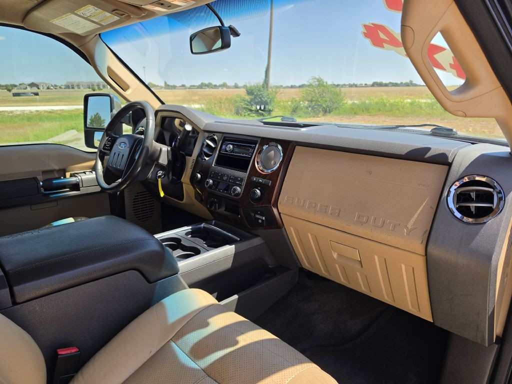 2011 Ford F-250 Image 15