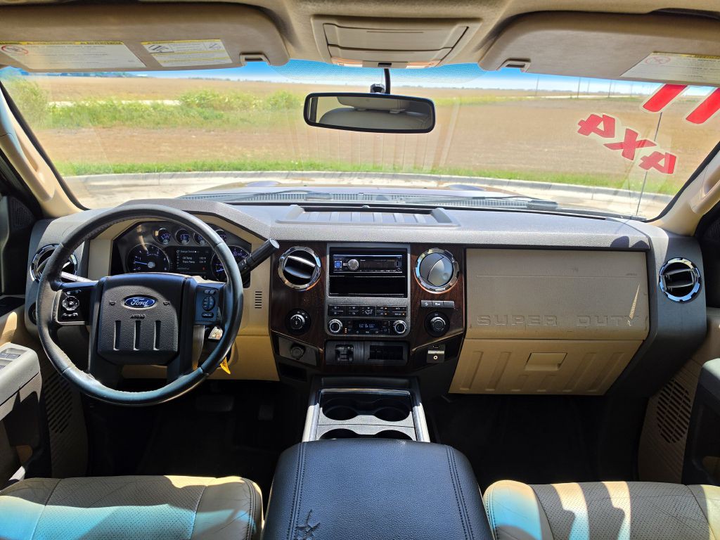 2011 Ford F-250 Image 16
