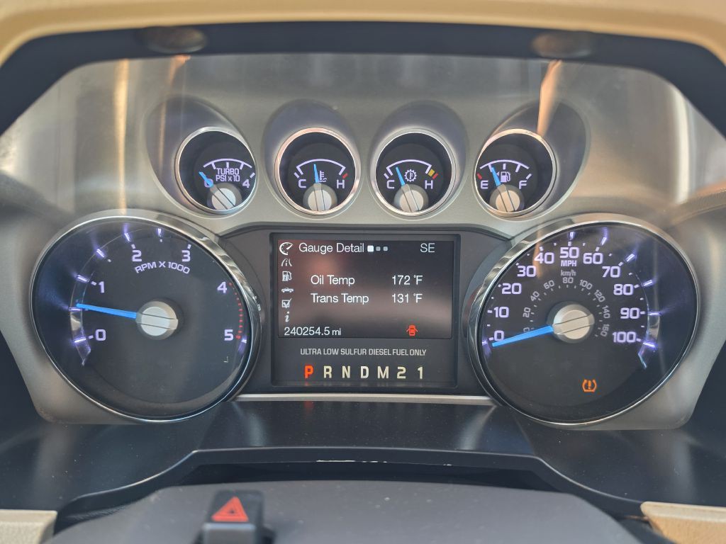 2011 Ford F-250 Image 18