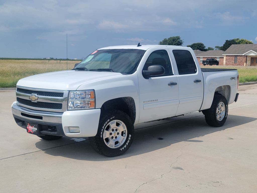 2011 Chevrolet Silverado 1500 Image 1