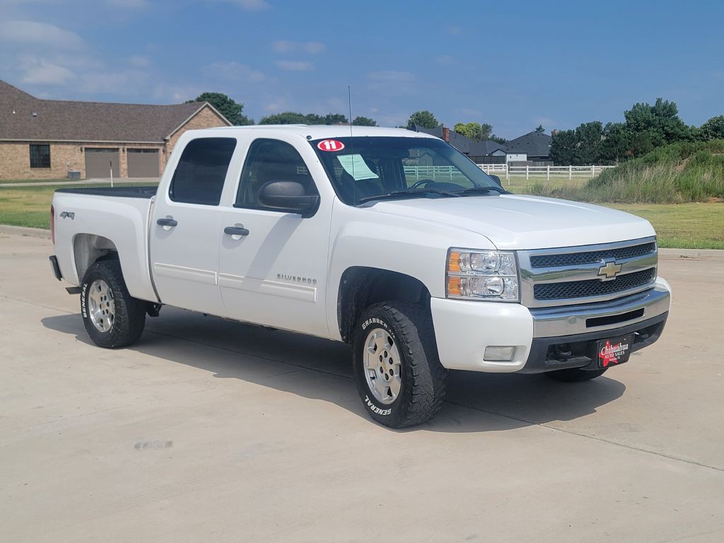 2011 Chevrolet Silverado 1500 Image 2