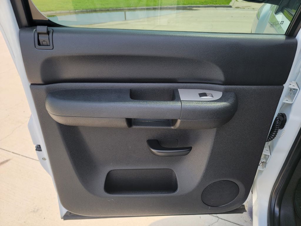 2011 Chevrolet Silverado 1500 Image 10