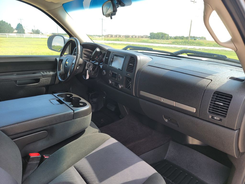 2011 Chevrolet Silverado 1500 Image 15