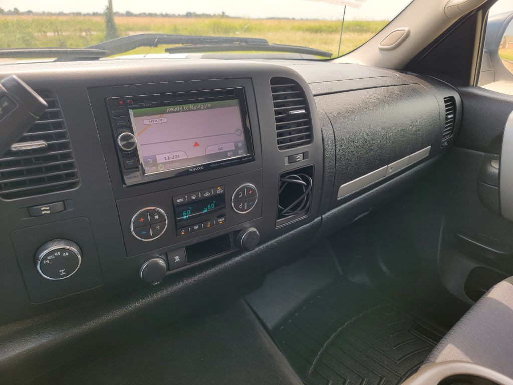 2011 Chevrolet Silverado 1500 Image 19