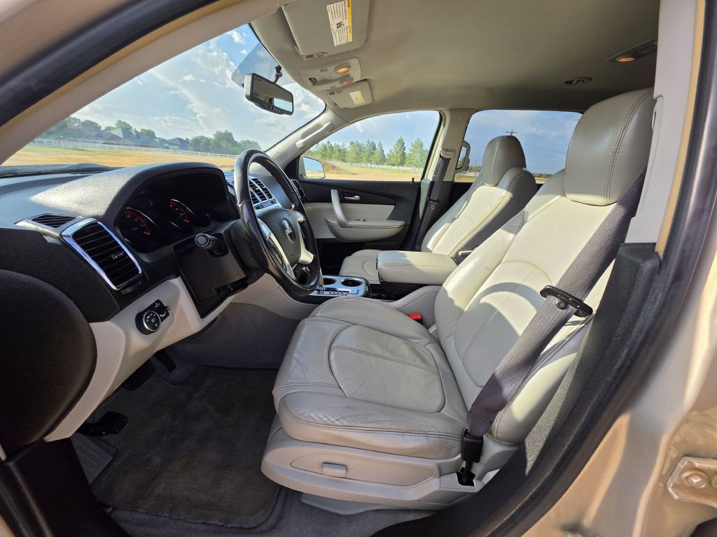 2009 GMC Acadia Image 7