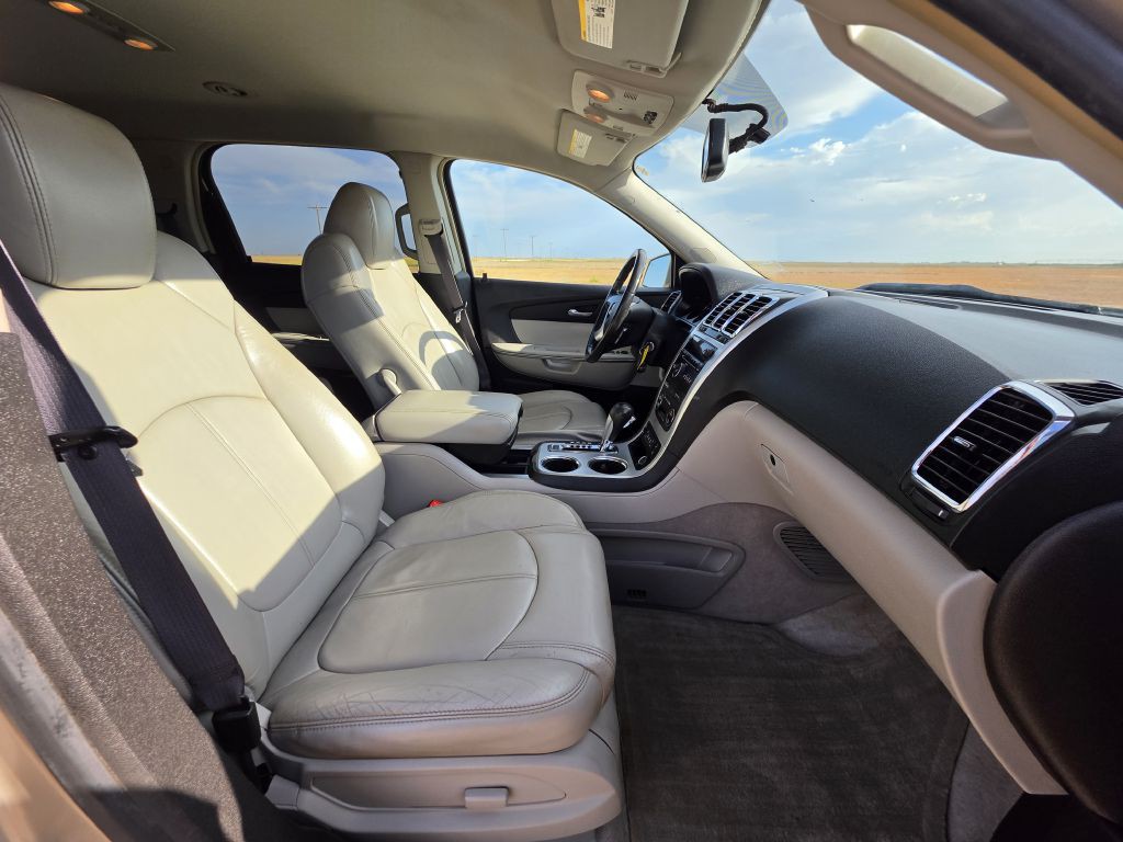 2009 GMC Acadia Image 15