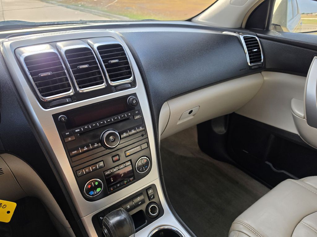 2009 GMC Acadia Image 21
