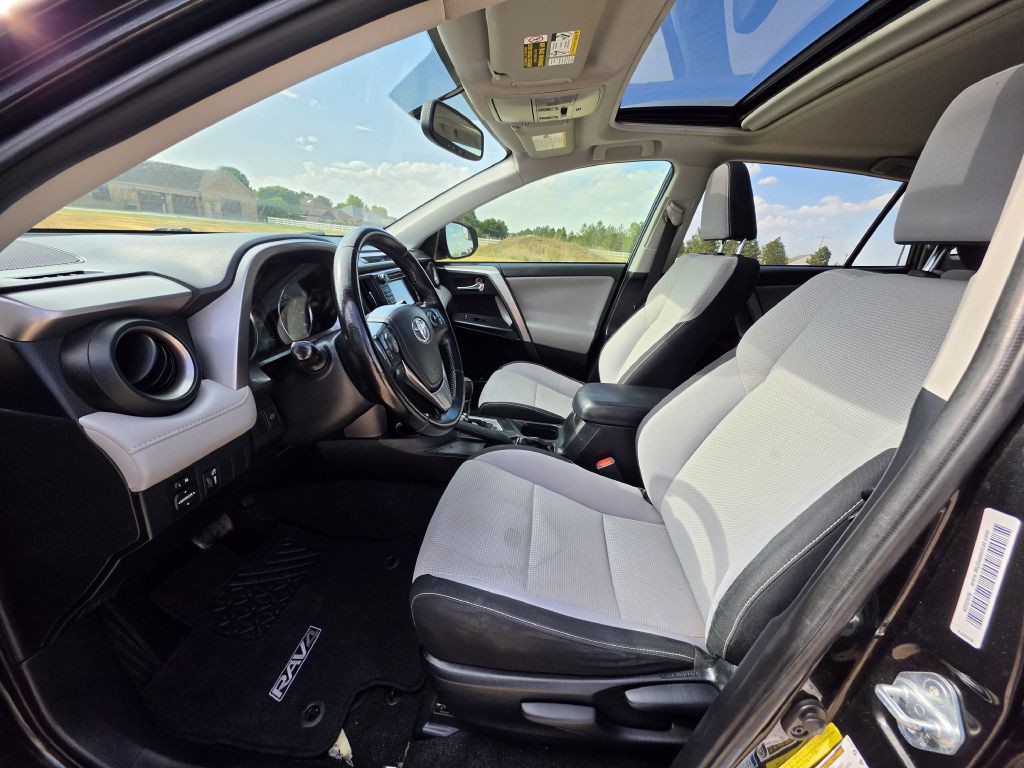 2016 Toyota Rav4 Image 7