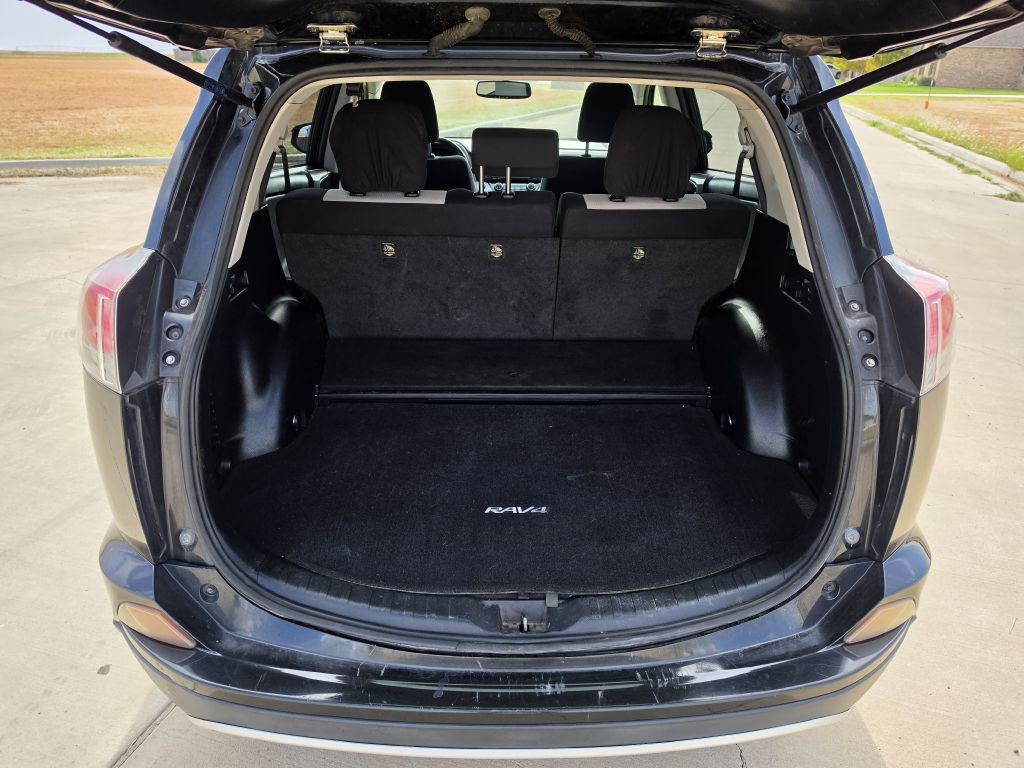 2016 Toyota Rav4 Image 11