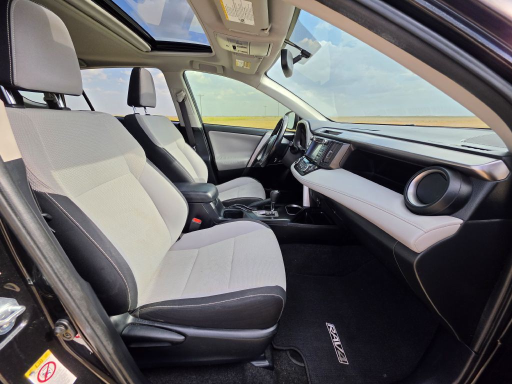 2016 Toyota Rav4 Image 14
