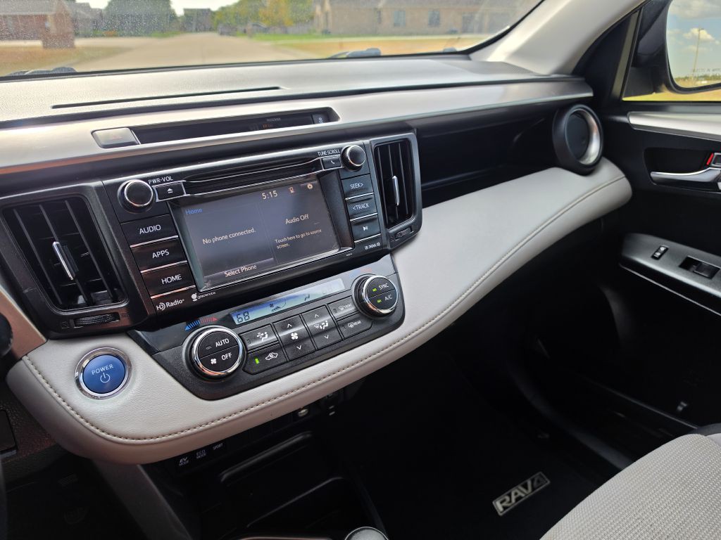 2016 Toyota Rav4 Image 20