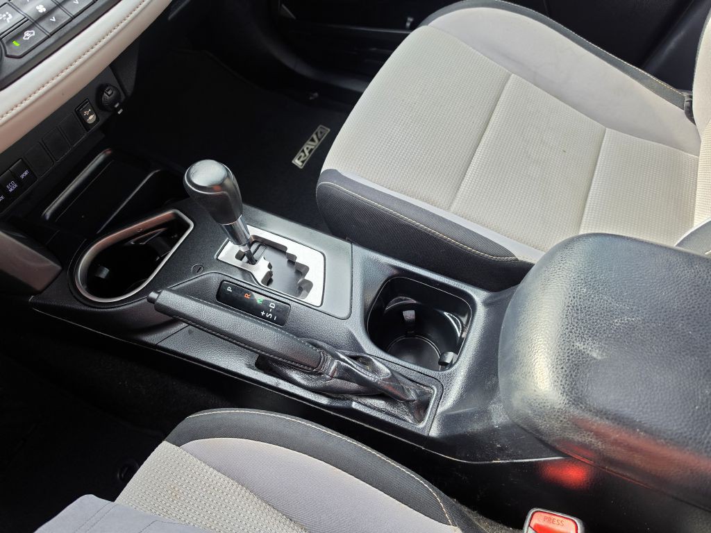 2016 Toyota Rav4 Image 21