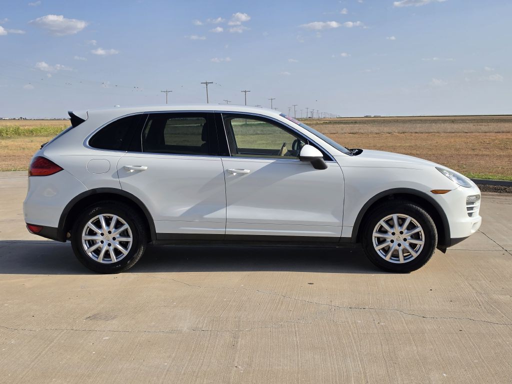 2012 Porsche Cayenne Image 3