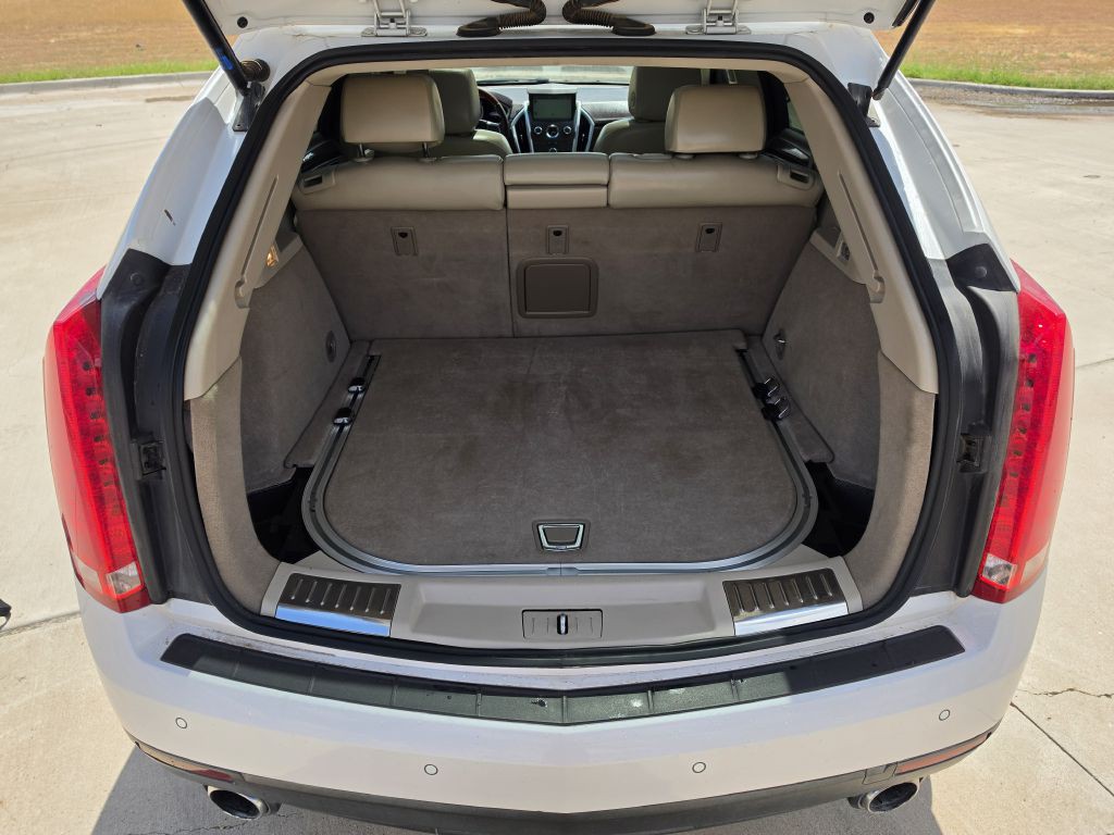 2010 Cadillac SRX Image 11