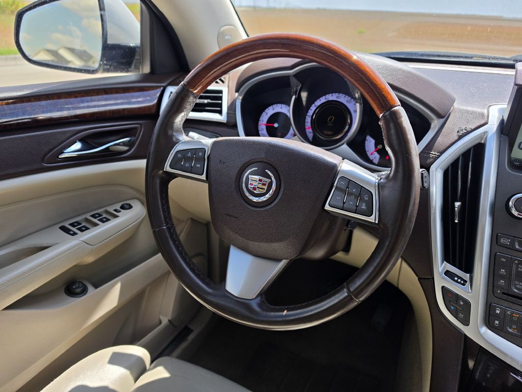 2010 Cadillac SRX Image 18