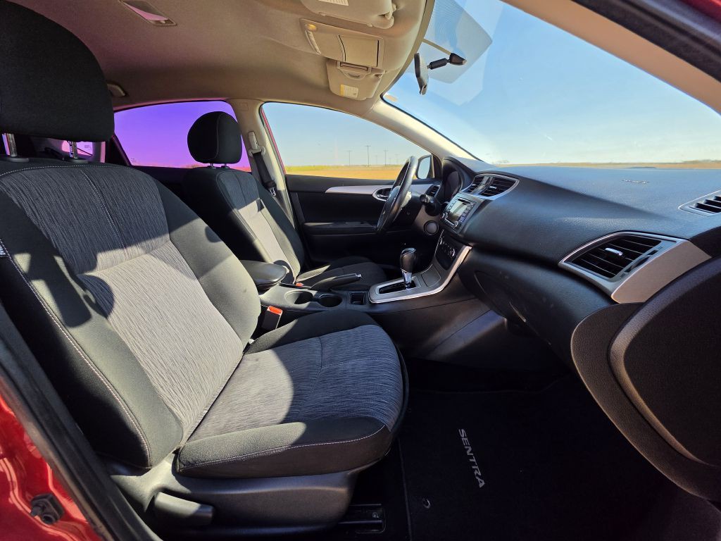 2015 Nissan Sentra Image 13