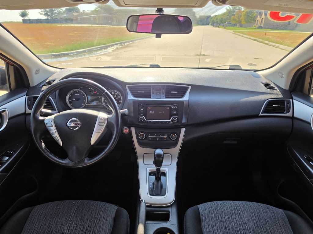 2015 Nissan Sentra Image 16