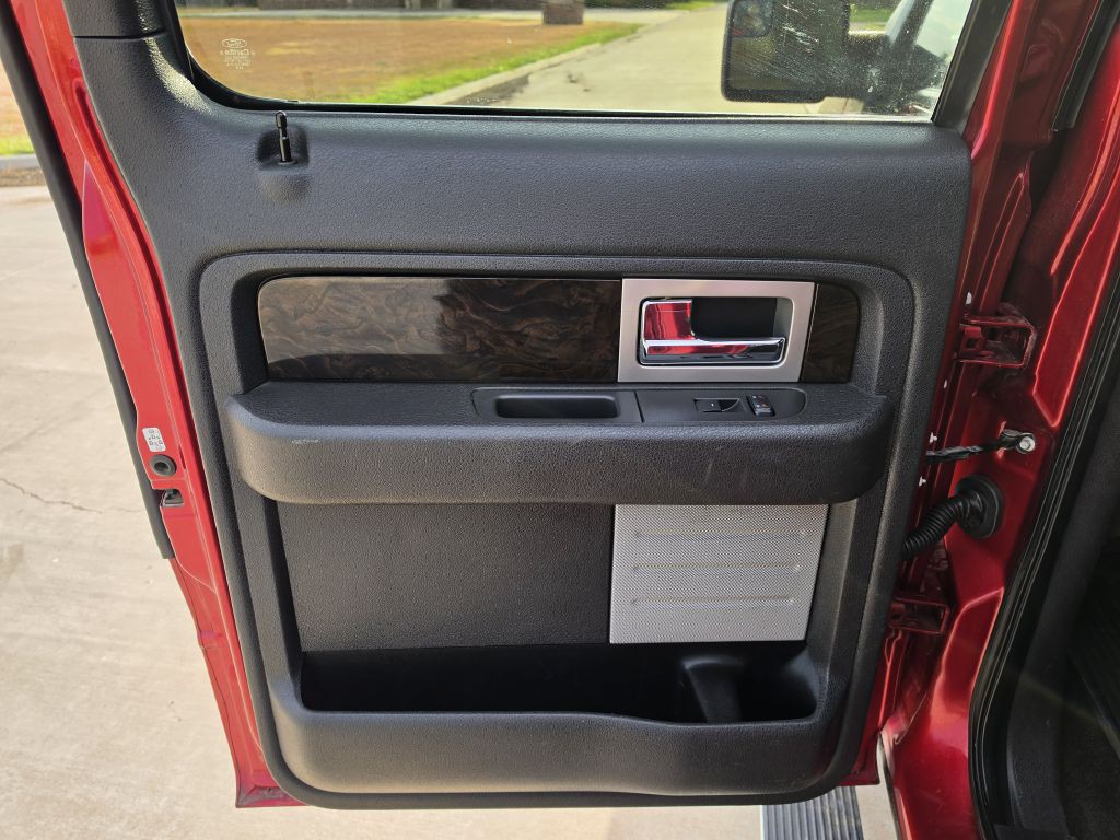 2013 Ford F-150 Image 10