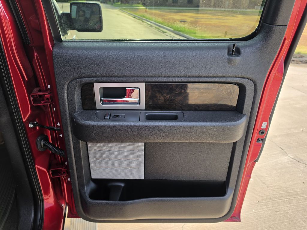 2013 Ford F-150 Image 12