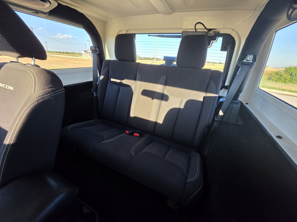 2014 Jeep Wrangler Image 9
