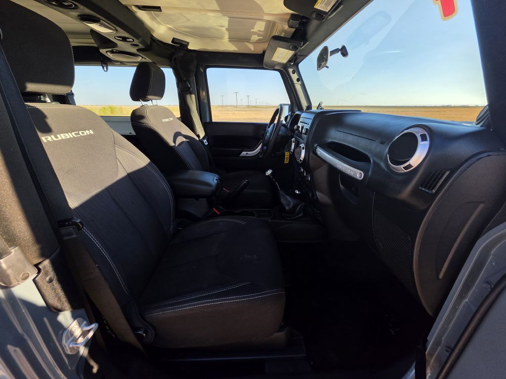 2014 Jeep Wrangler Image 11