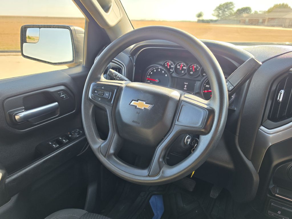2021 Chevrolet Silverado 1500 Image 17