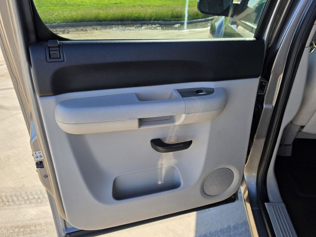 2008 Chevrolet Silverado 1500 Image 10