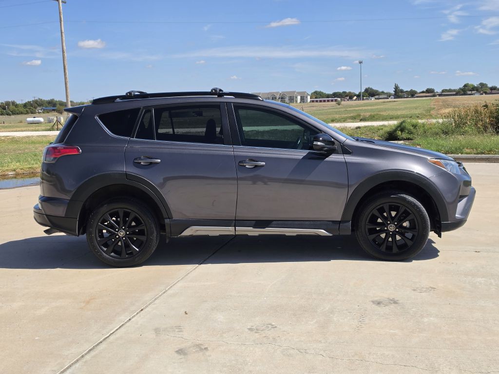 2018 Toyota Rav4 Image 3