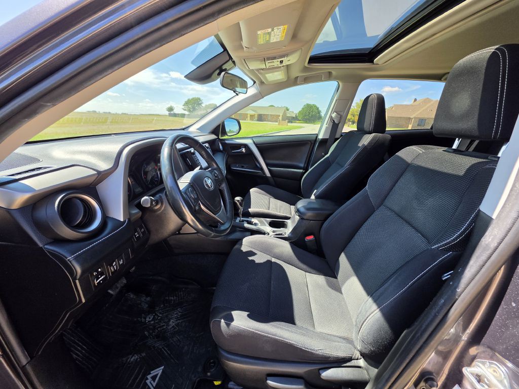 2018 Toyota Rav4 Image 7