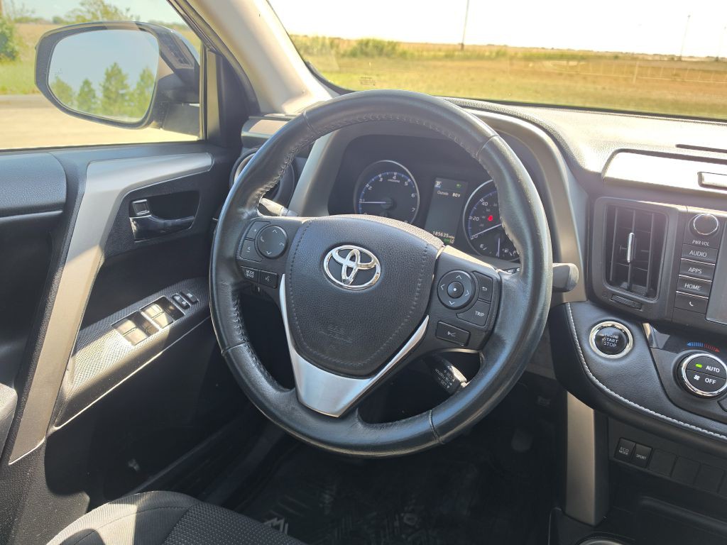 2018 Toyota Rav4 Image 18