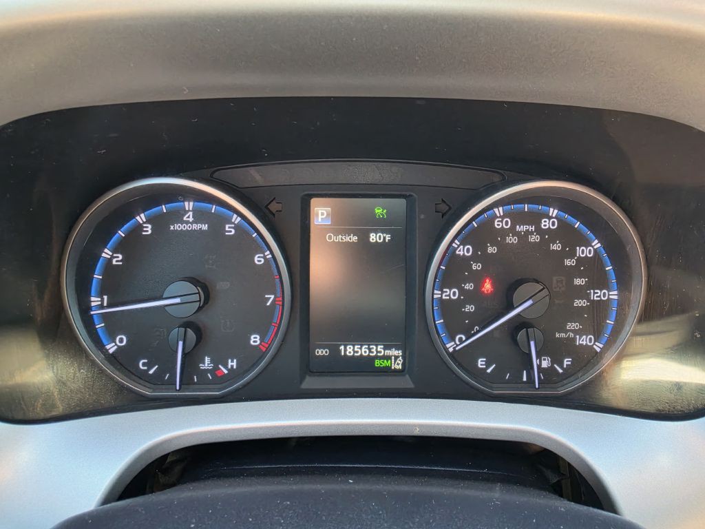2018 Toyota Rav4 Image 19