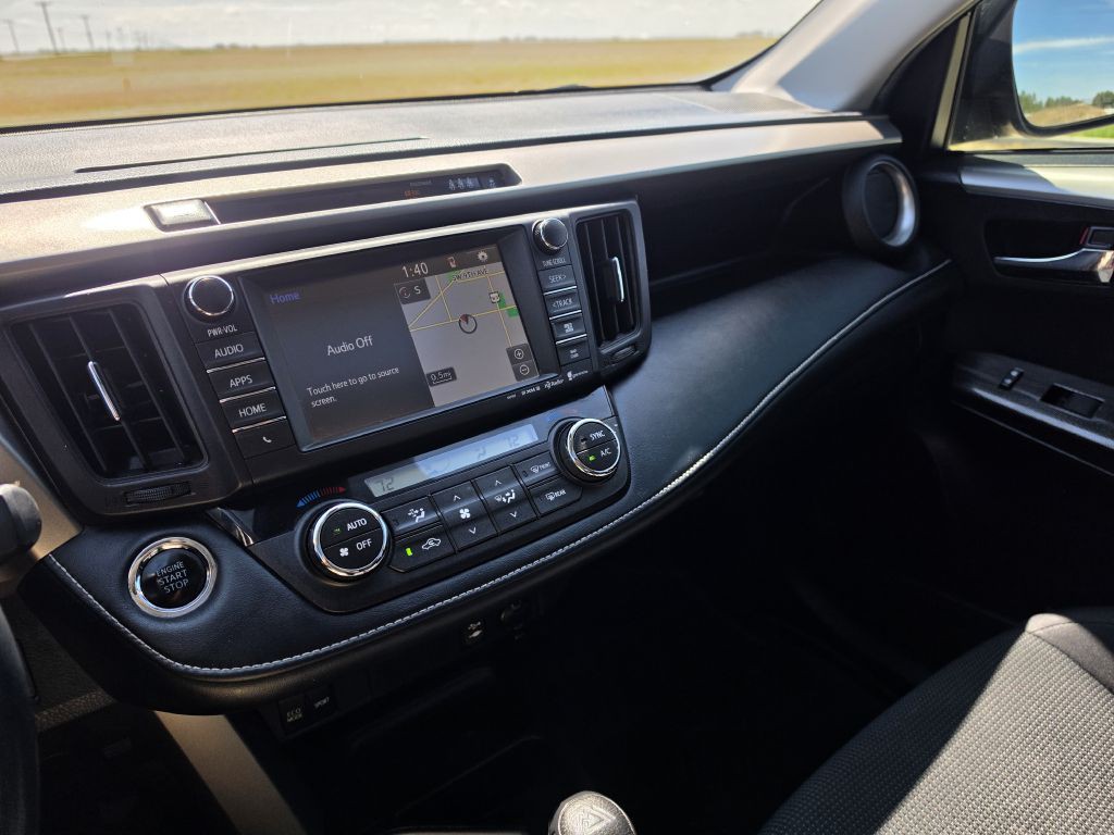 2018 Toyota Rav4 Image 20