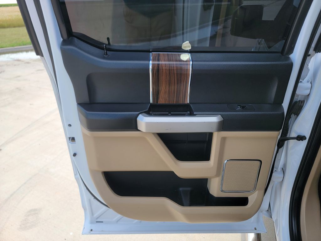 2015 Ford F-150 Image 10