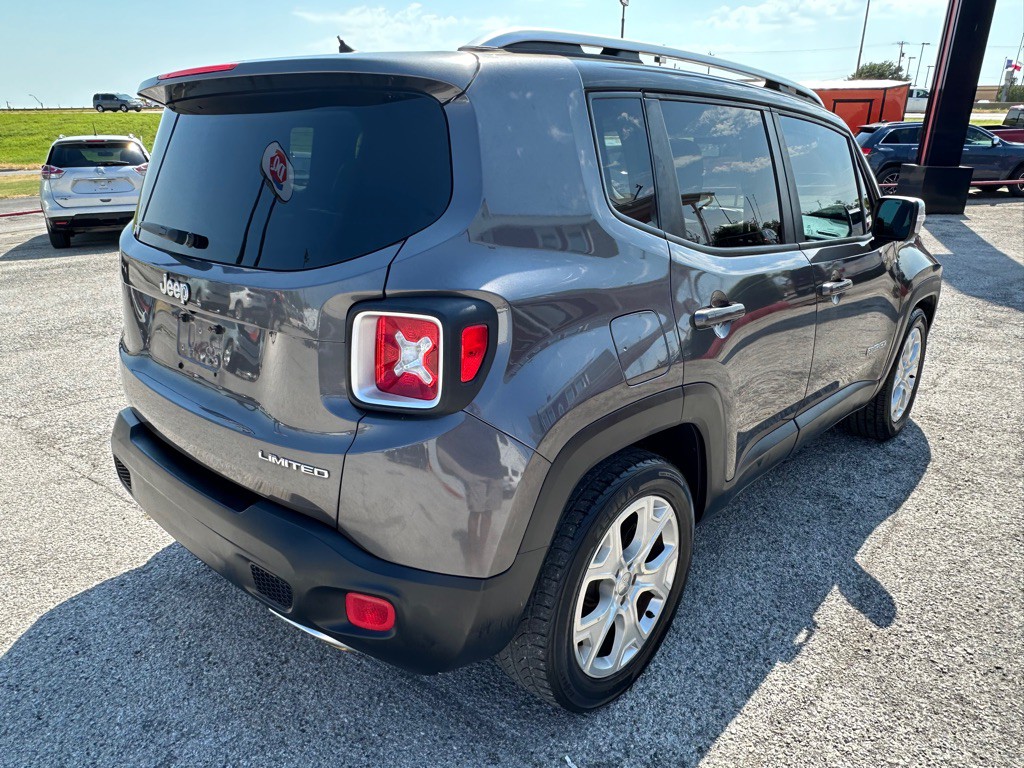 2017 Jeep Renegade Image 4