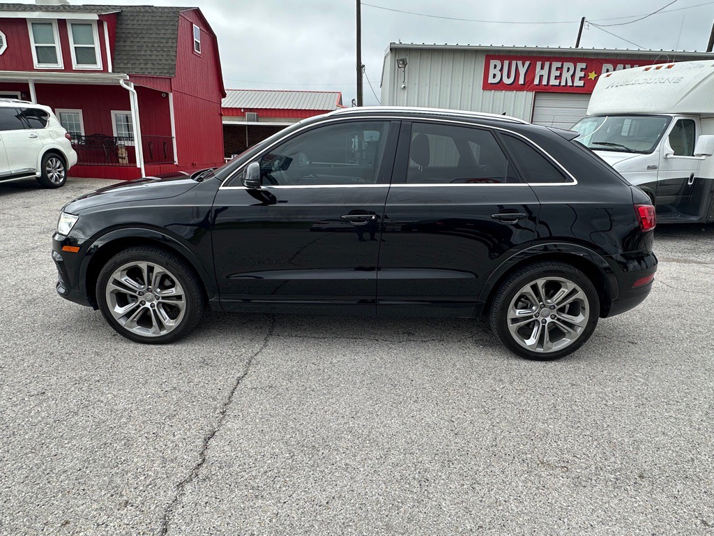 2016 Audi Q3 Image 2
