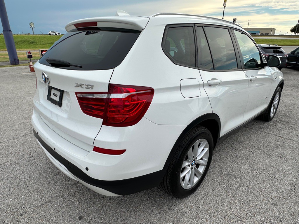 2017 BMW X3 Image 4