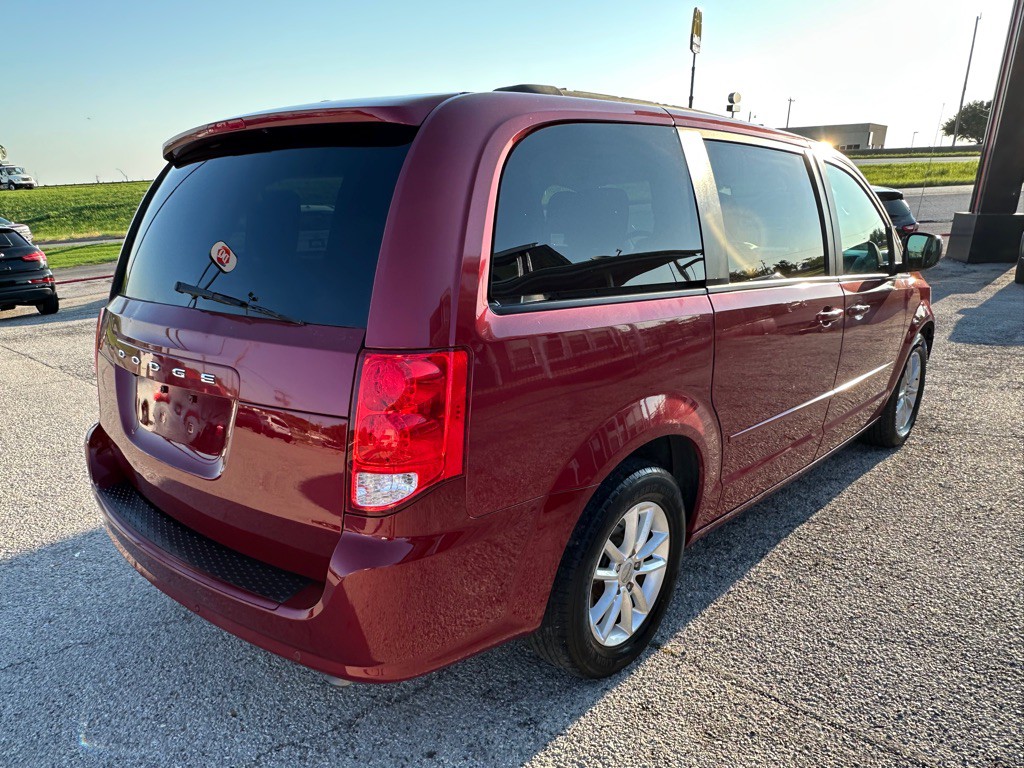 2015 Dodge Grand Caravan Image 4