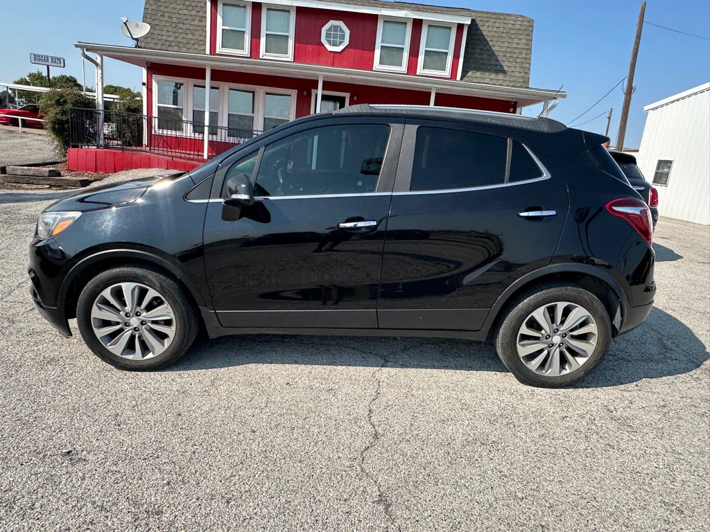 2018 Buick Enclave Image 2