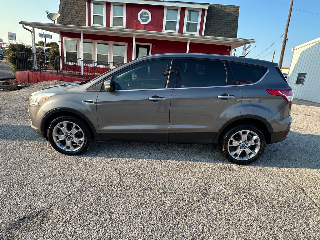 2013 Ford Escape Image 2