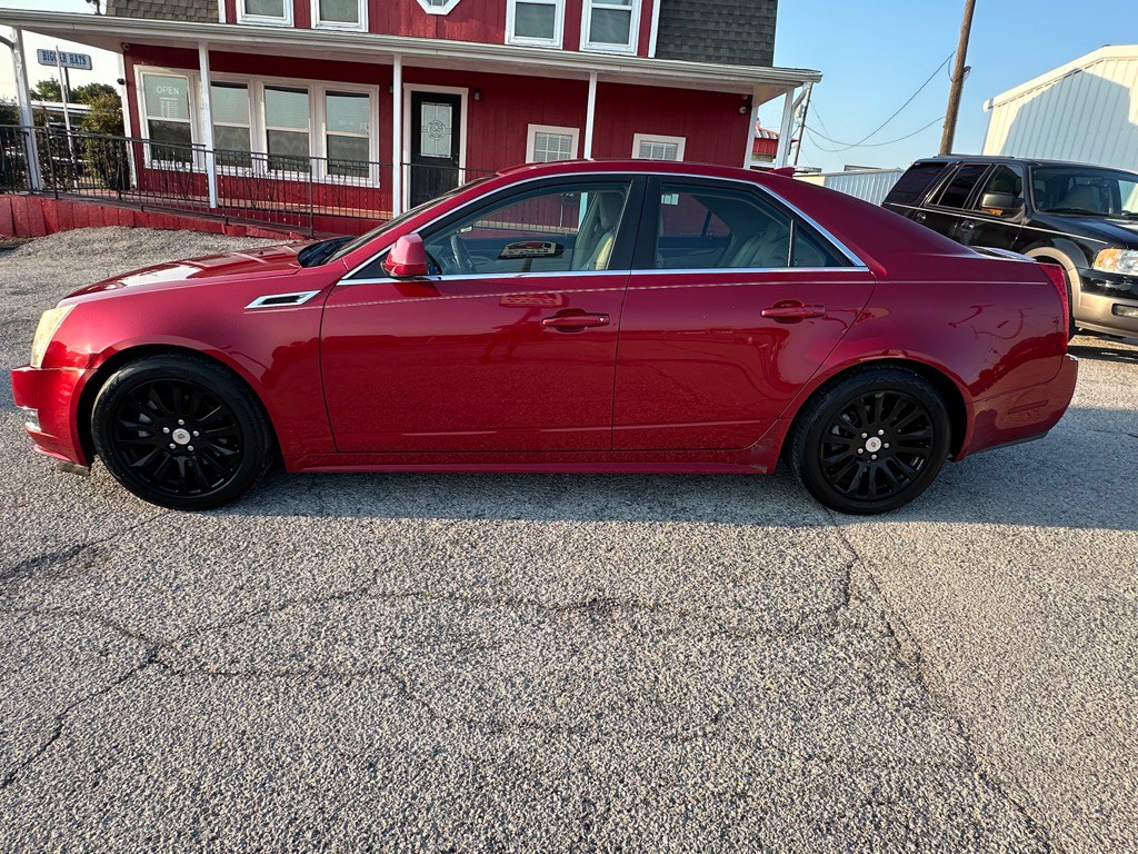 2011 Cadillac CTS Image 2