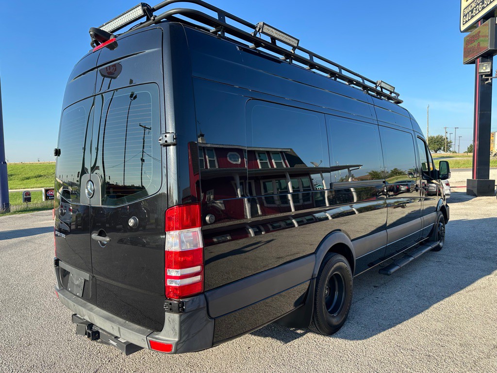 2018 Mercedes-Benz Sprinter Image 4