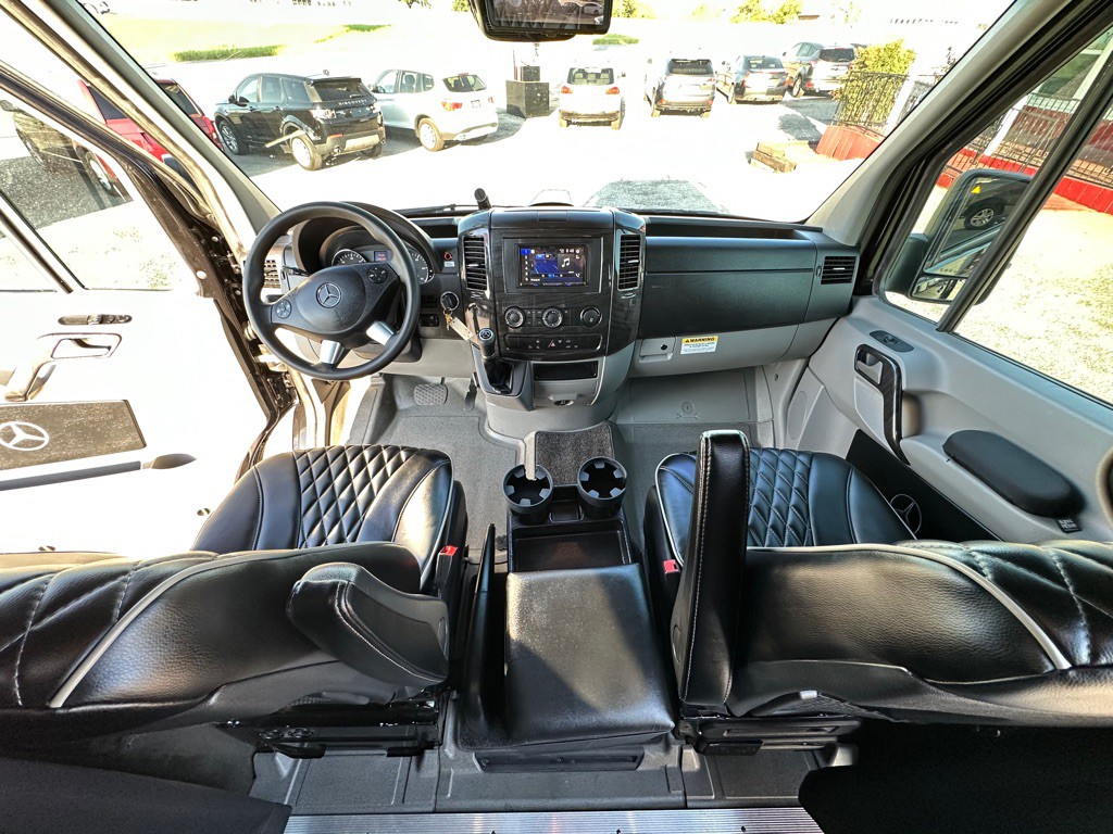 2018 Mercedes-Benz Sprinter Image 14