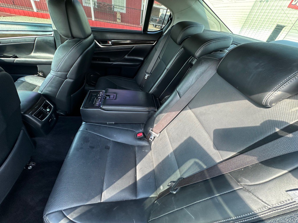 2013 Lexus GS Image 8