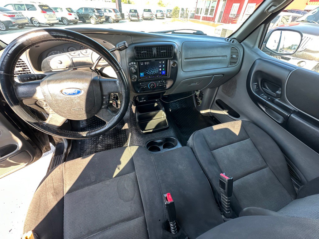 2004 Ford Ranger Image 8