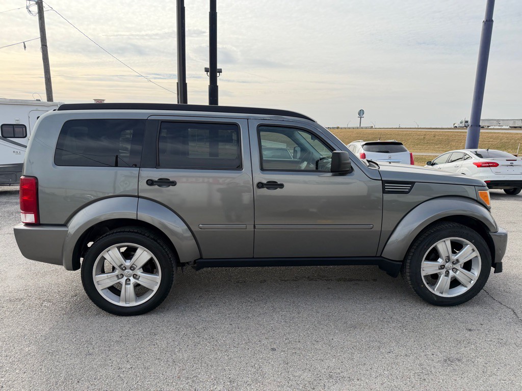 2011 Dodge Nitro Image 5